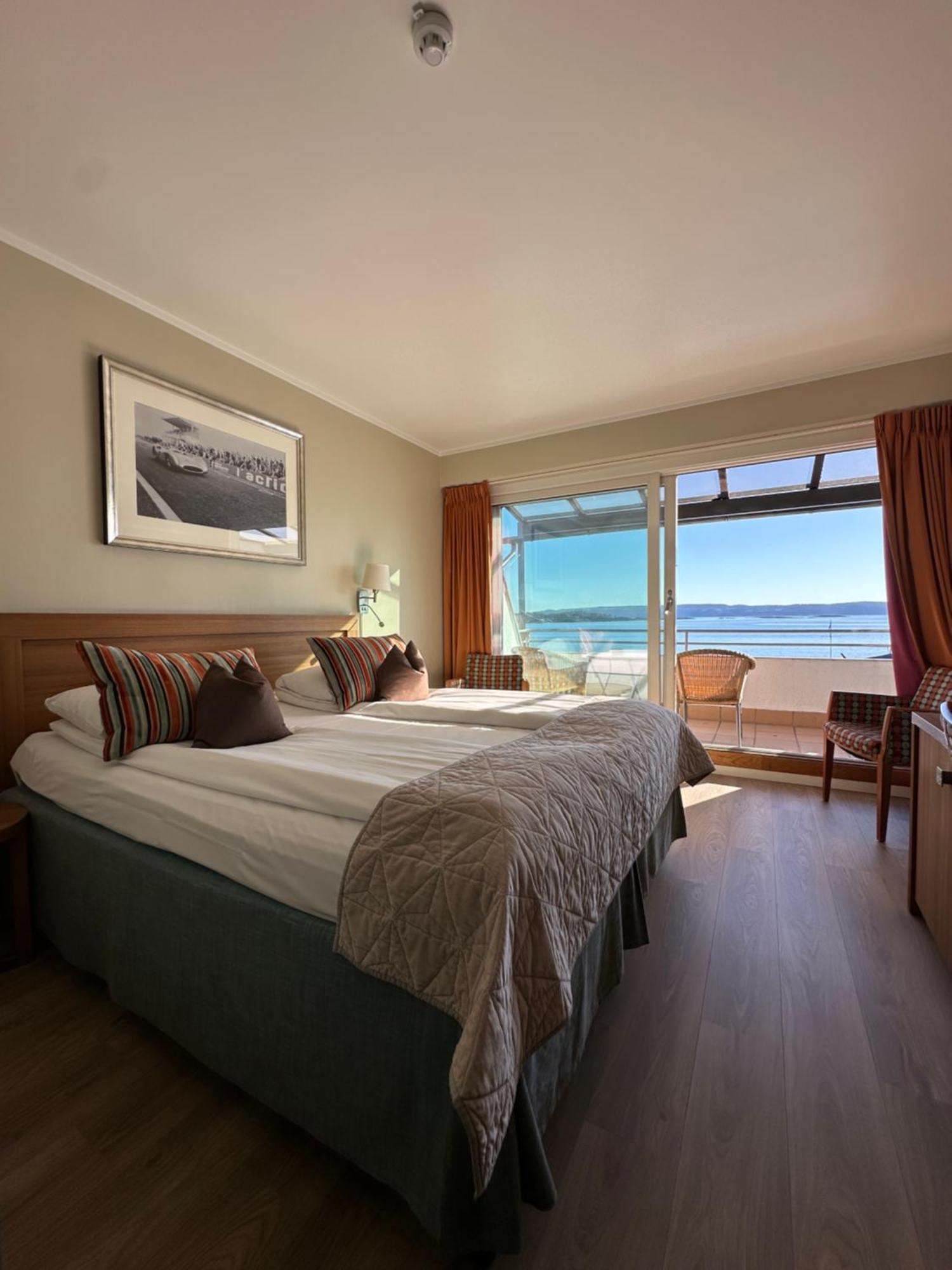 Holmen Fjordhotell Nesbru Ngoại thất bức ảnh